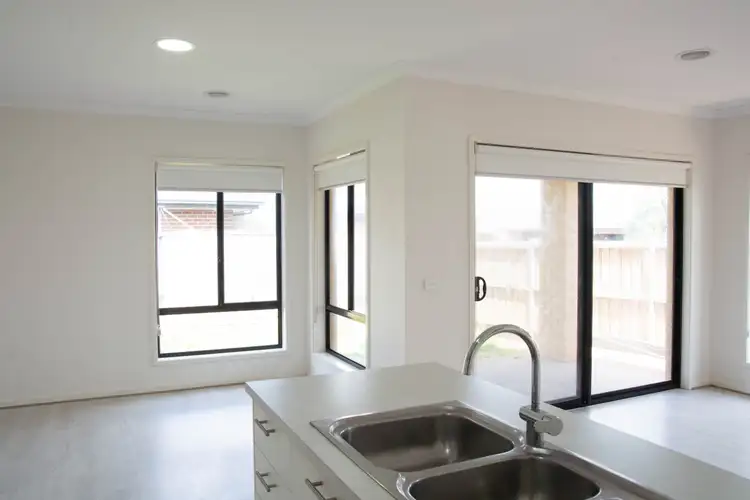 Fourth view of Homely house listing, 10 Rockfern Crescent, Diggers Rest VIC 3427