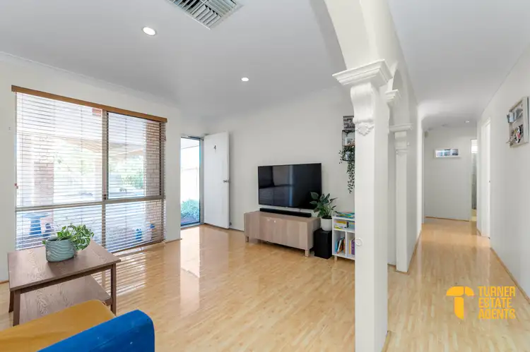 Fifth view of Homely villa listing, 4/52 Pola Street, Dianella WA 6059
