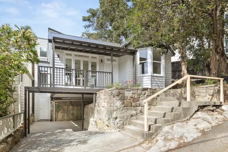 4 Ormiston Avenue