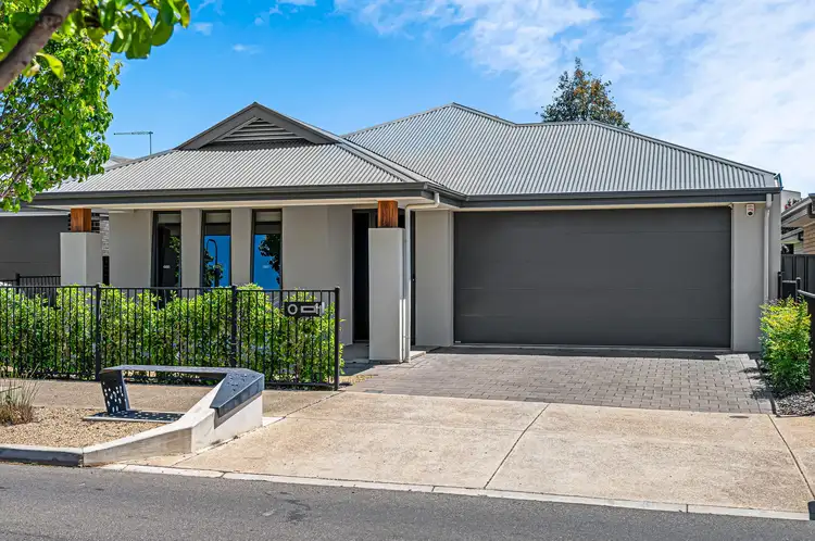 11 Grand Road, Munno Para SA 5115