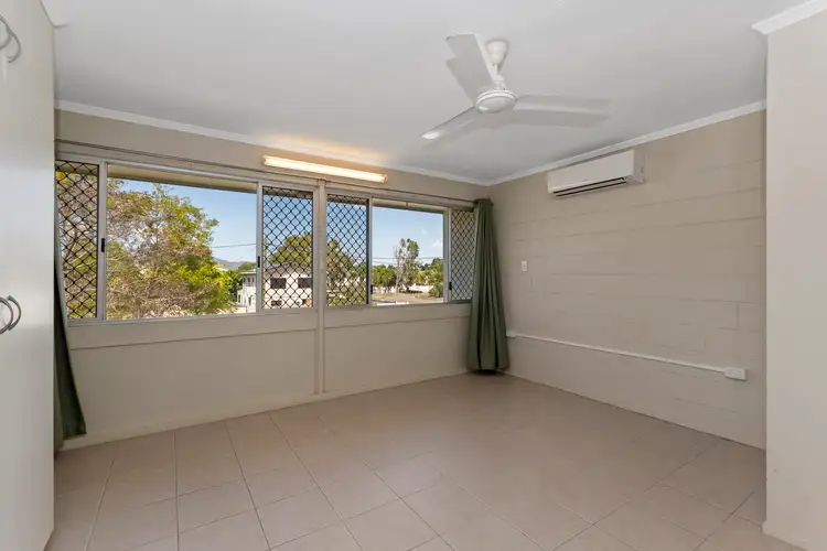Fifth view of Homely house listing, 1/165 Francis Street, West End QLD 4810