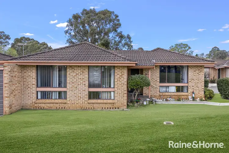 9/65 Fuchsia Crescent, Macquarie Fields NSW 2564