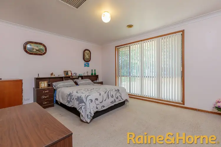 Sixth view of Homely house listing, 4 Lansdowne Drive, Dubbo NSW 2830