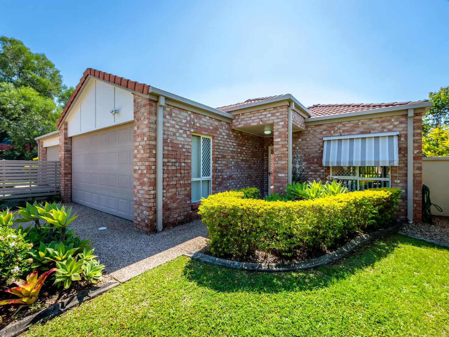 Main view of Homely semi-detached listing, 2/21 Peppertree Circuit, Robina QLD 4226
