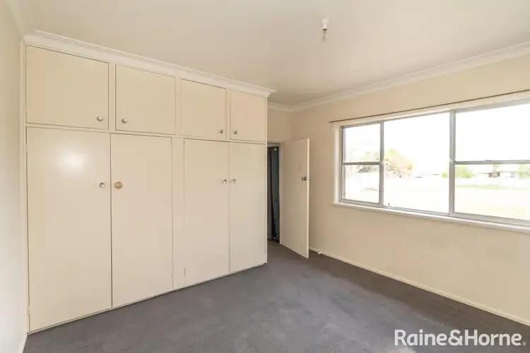 Sixth view of Homely house listing, 72 Tichborne Crescent, Kooringal NSW 2650
