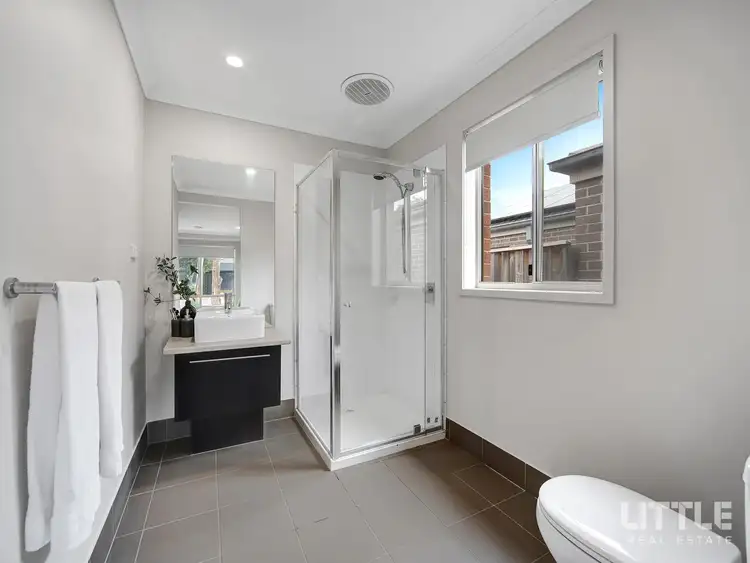 Sixth view of Homely house listing, 39 Yellow Gum Way, Manor Lakes VIC 3024