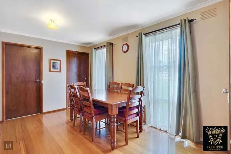 Sixth view of Homely house listing, 5 Valepark Crescent, Cranbourne VIC 3977
