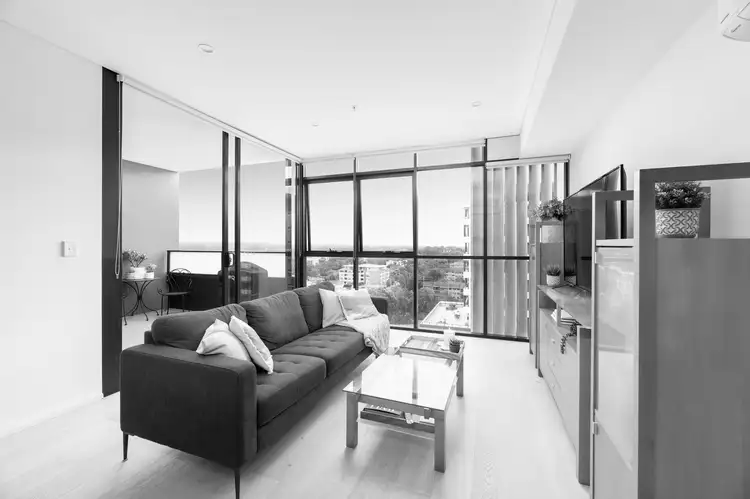 1102/35 Flora Street, Kirrawee NSW 2232