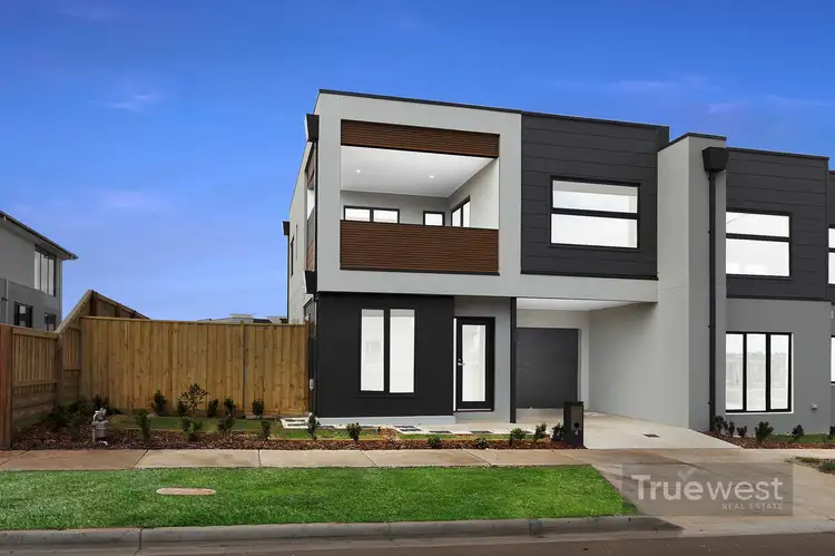 Main view of Homely townhouse listing, 4 Pasofino Drive, Bonnie Brook VIC 3335