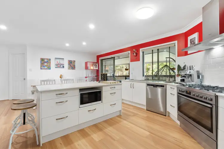 10 McNamara Court, Oxenford QLD 4210