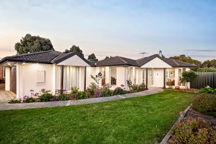 83 Sorbonne Drive, Sunbury VIC 3429