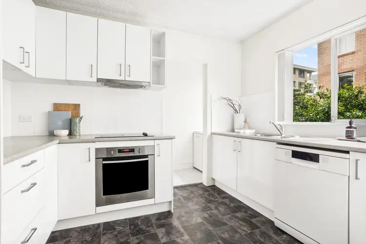 Fifth view of Homely apartment listing, 10/39 Ocean Street North, Bondi NSW 2026