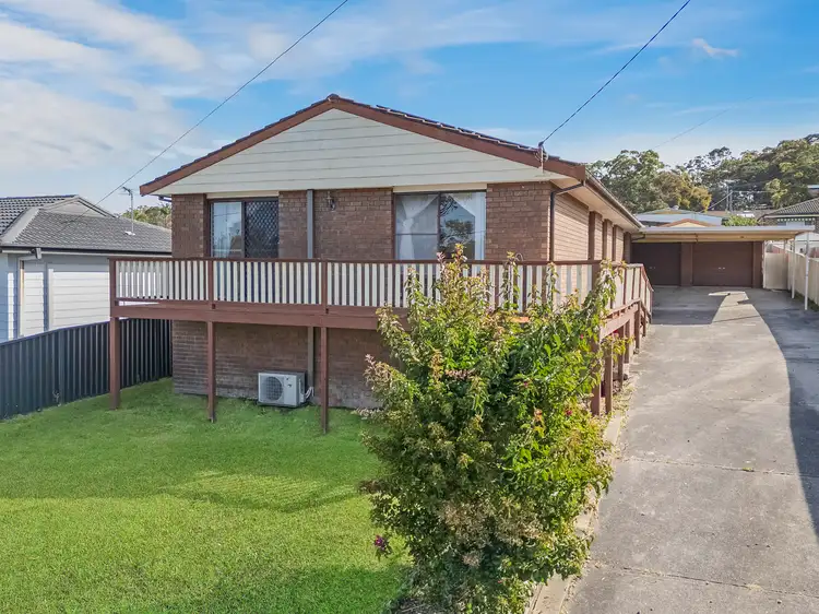 43 Anembo Avenue, Summerland Point NSW 2259