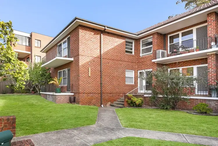Main view of Homely unit listing, 1/1A Ocean Street, Kogarah NSW 2217