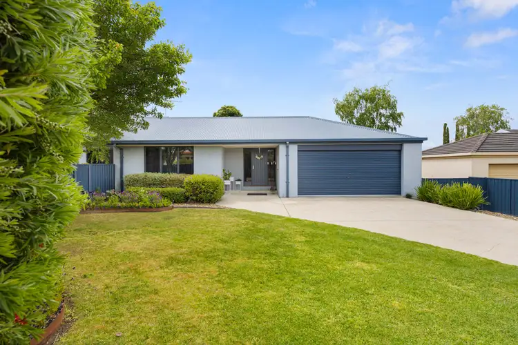 Second view of Homely house listing, 5 Boberski Close, Ararat VIC 3377