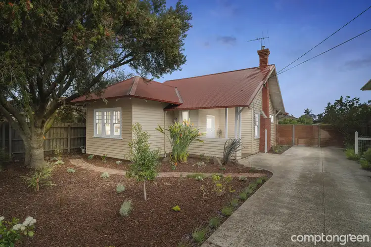 11 Elphin Street, Newport VIC 3015