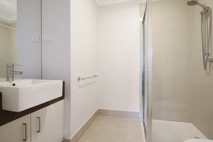 Fifth view of Homely house listing, 4 Brookfield Mews, Lavington NSW 2641