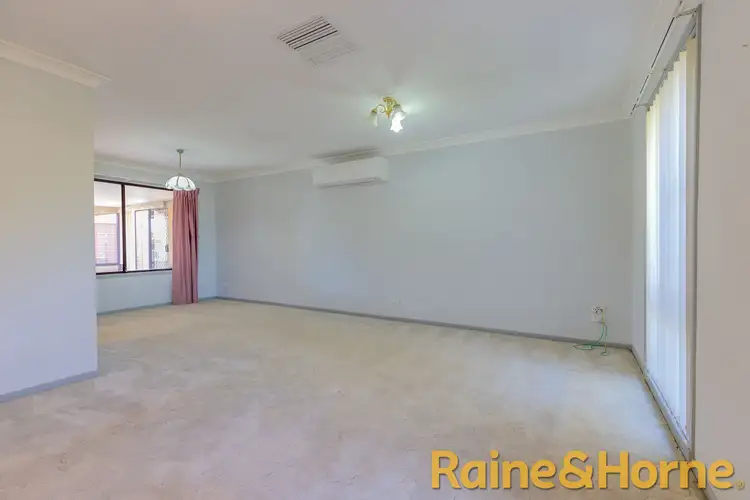 Fourth view of Homely house listing, 4 Ingrid Place, Dubbo NSW 2830