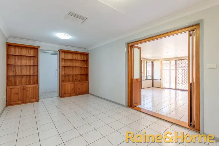 Fifth view of Homely house listing, 4 Ingrid Place, Dubbo NSW 2830
