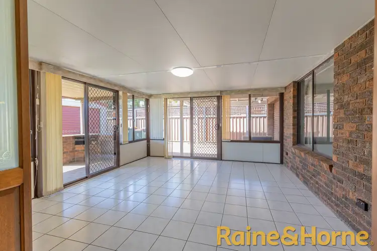 Sixth view of Homely house listing, 4 Ingrid Place, Dubbo NSW 2830