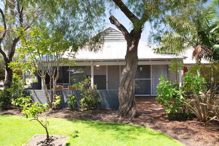 11 Holgate Road