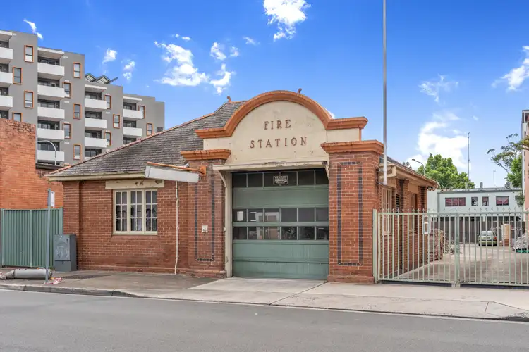 3 William Street, Fairfield NSW 2165