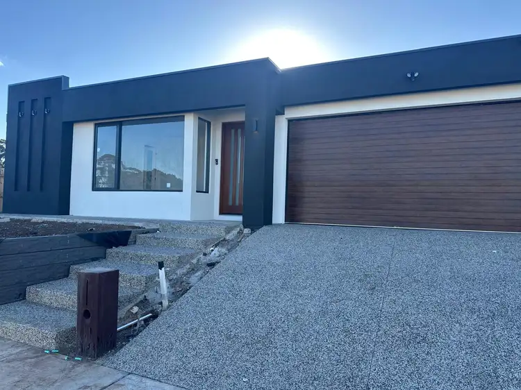 16 Jumbuck Way, Sunbury VIC 3429
