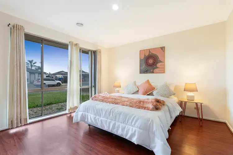 Sixth view of Homely house listing, 11 Talara Court, Cranbourne VIC 3977