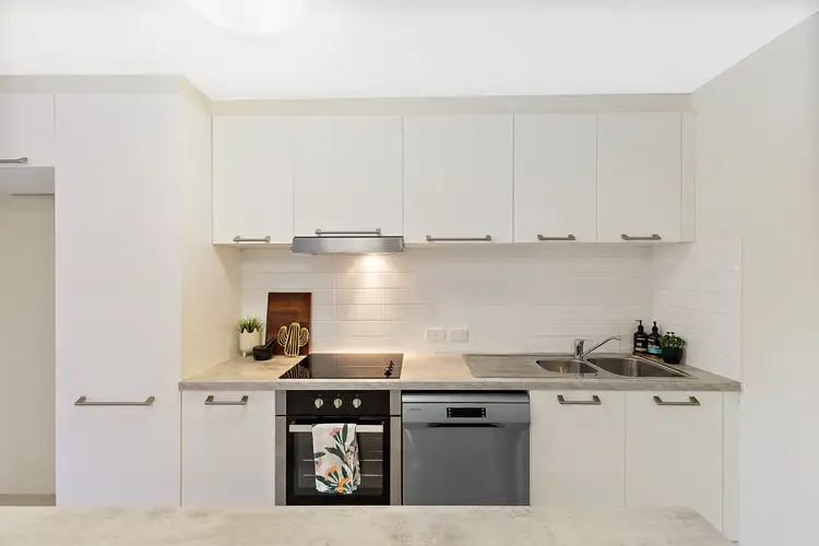 Fifth view of Homely unit listing, 10/55 Flourish Loop, Atwell WA 6164