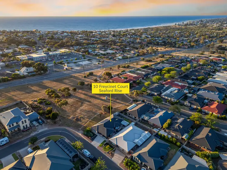 10 Freycinet Court, Seaford Rise SA 5169