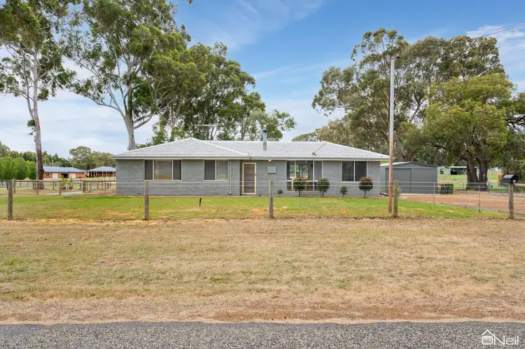 36 Redcliffe Road, Cardup WA 6122