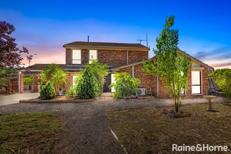 11 Heritage Way, Melton West VIC 3337