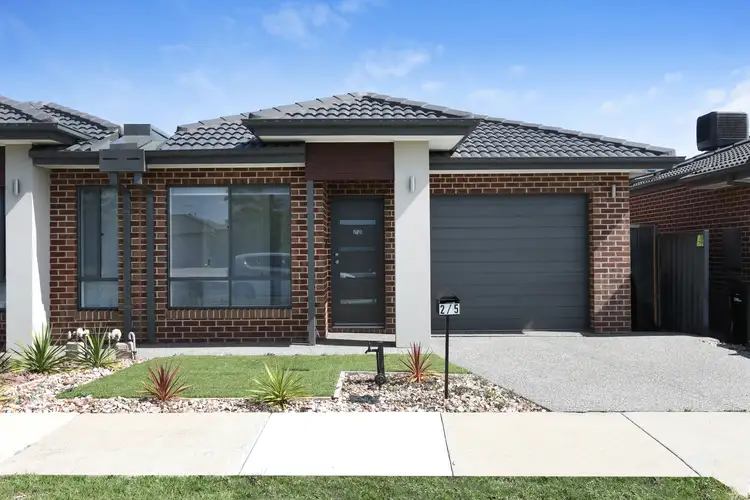 Main view of Homely house listing, 2/5 Willandra Blvd, Harkness VIC 3337