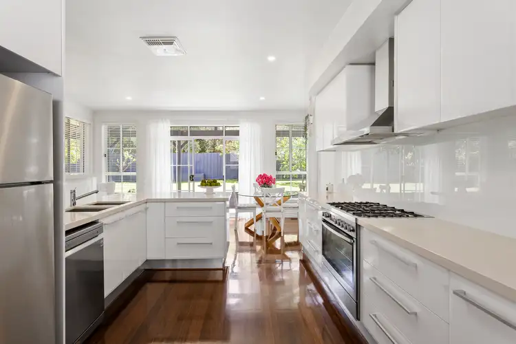 Seventh view of Homely house listing, 27 Lasiandra Circuit, Narre Warren VIC 3805