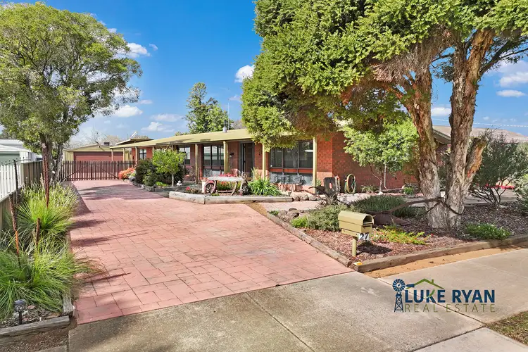 27 Edward Street, Rochester VIC 3561
