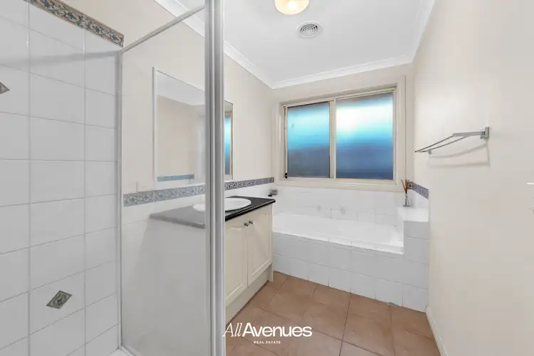 Fifth view of Homely house listing, 9 Prime Court, Berwick VIC 3806