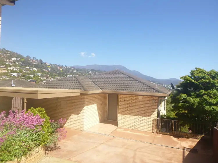 1/9 Longview Avenue