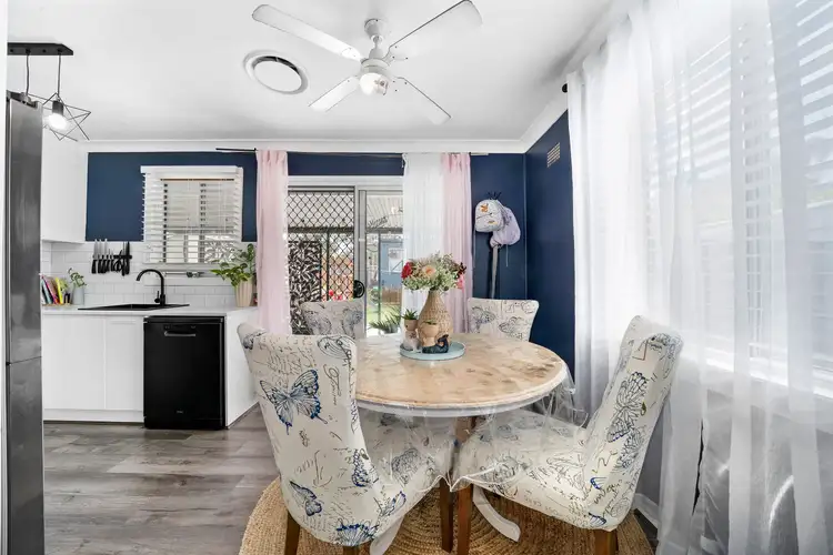 Fifth view of Homely house listing, 7 Bramble Place, Whalan NSW 2770