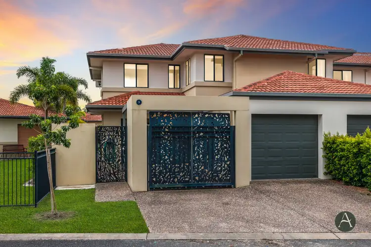 9/1 Secondary Street, Upper Coomera QLD 4209