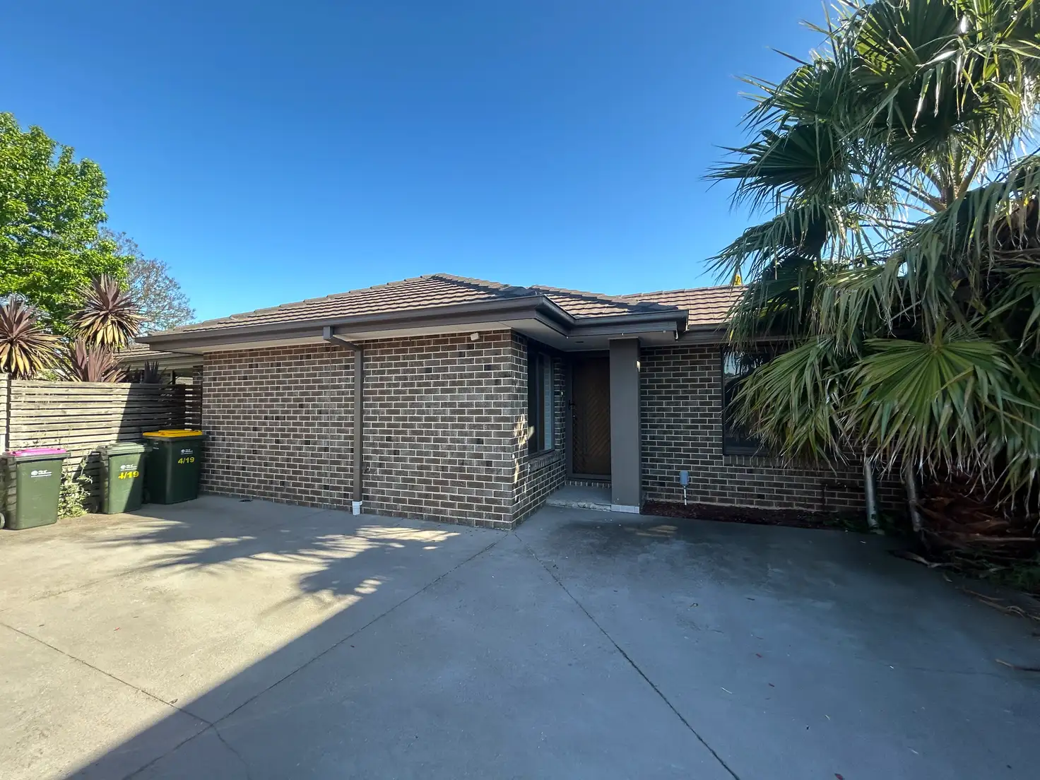 Main view of Homely unit listing, 4/19 Poplar Street, Thomastown VIC 3074