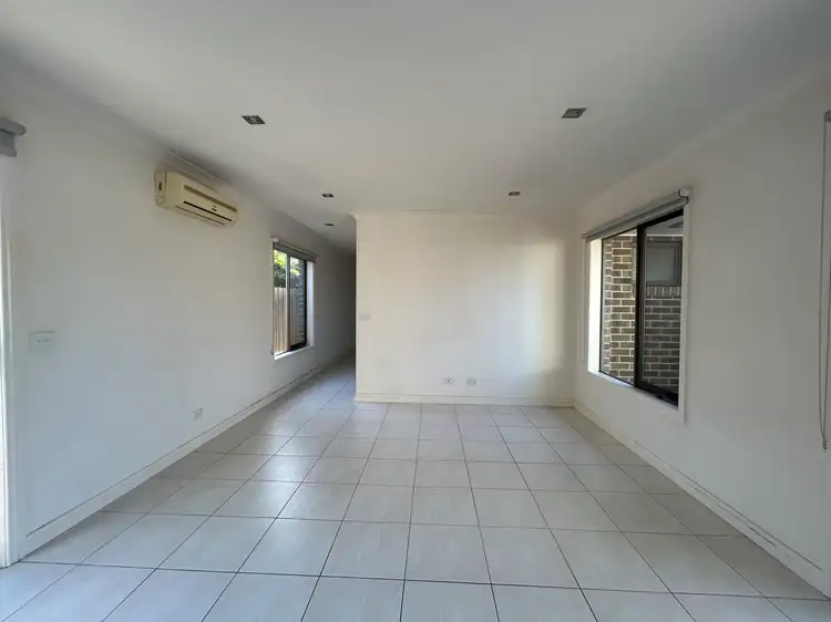 Third view of Homely unit listing, 4/19 Poplar Street, Thomastown VIC 3074