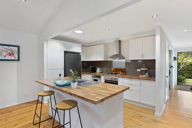 Fifth view of Homely house listing, 2 Lucas Crescent, Berkeley Vale NSW 2261