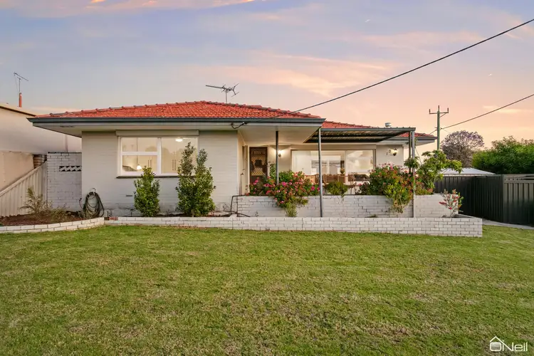 13 Lucich Street, Kelmscott WA 6111