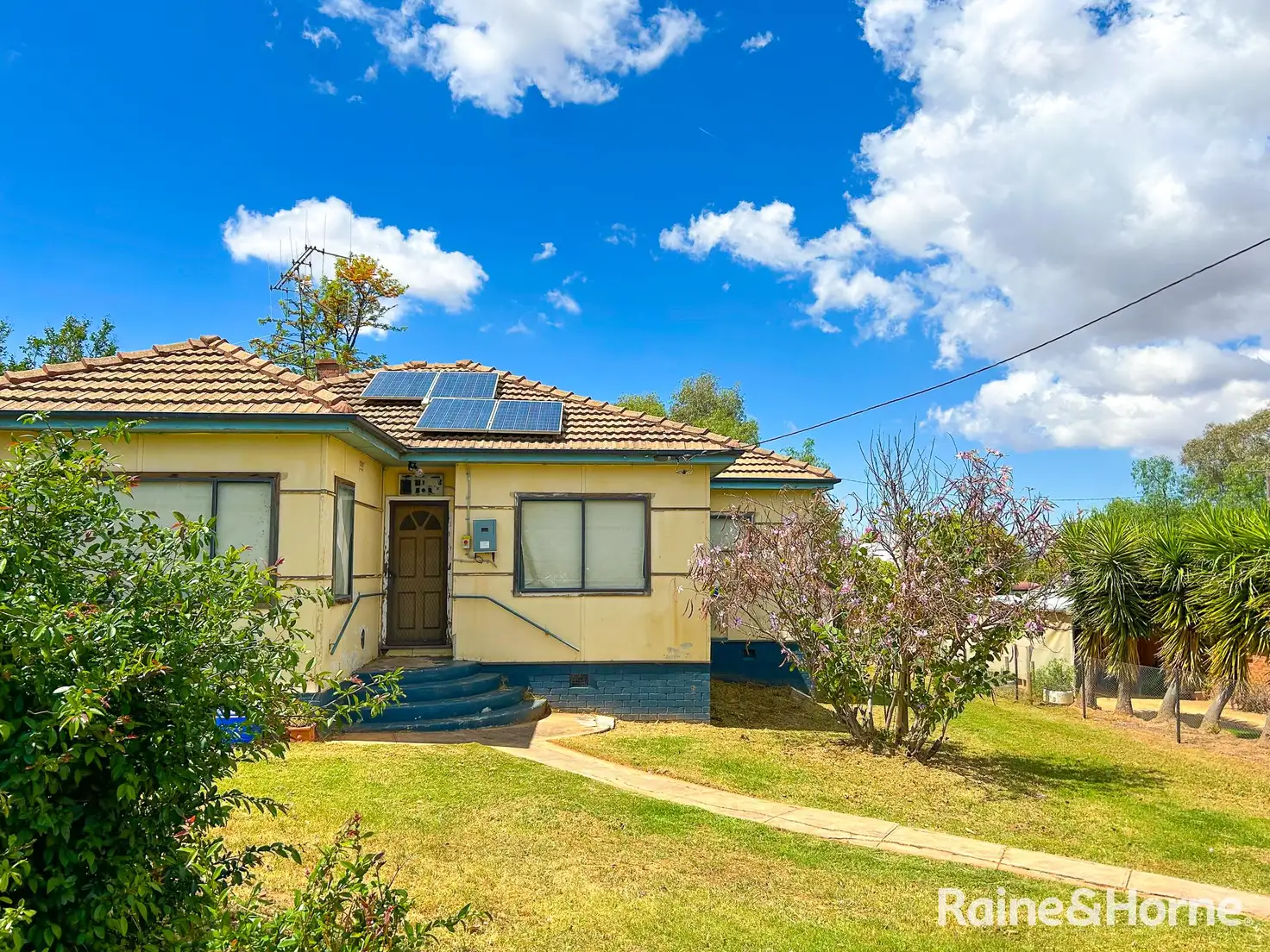 Main view of Homely house listing, 91 Cowra Road, Grenfell NSW 2810