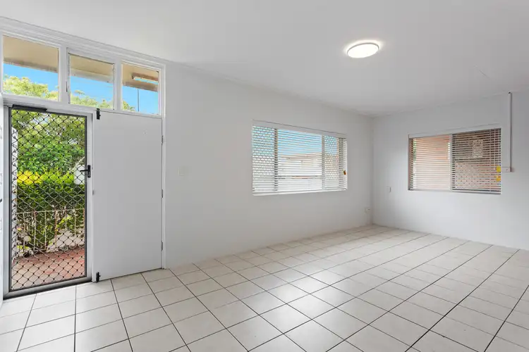 Third view of Homely unit listing, 4/122A Russell Street, Toowoomba City QLD 4350
