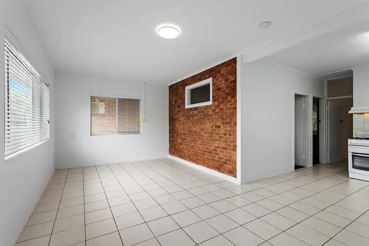 Fourth view of Homely unit listing, 4/122A Russell Street, Toowoomba City QLD 4350