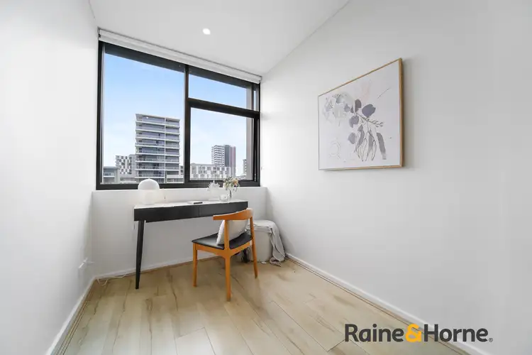 Fifth view of Homely apartment listing, 701/3 George Julius Avenue, Zetland NSW 2017