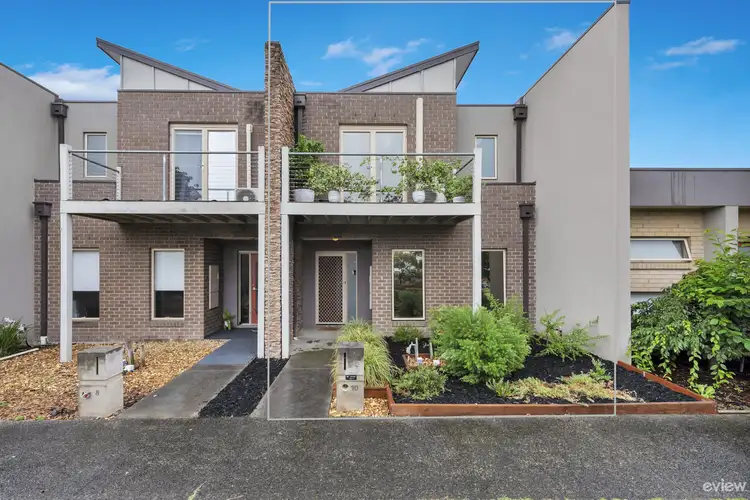 10 Haakman Way, Pakenham VIC 3810
