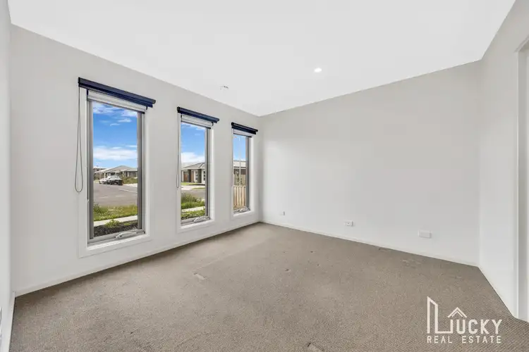 Fourth view of Homely house listing, 32 Malleefowl Blvd, Beveridge VIC 3753