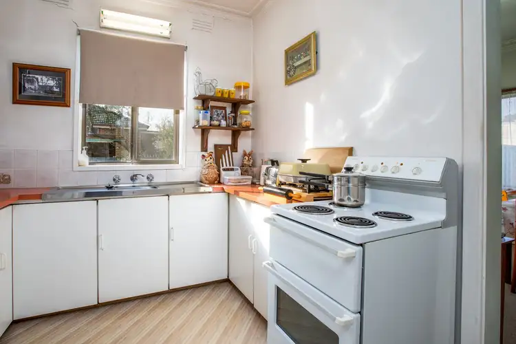 Sixth view of Homely block of units listing, 919 Tullimbar Street, North Albury NSW 2640